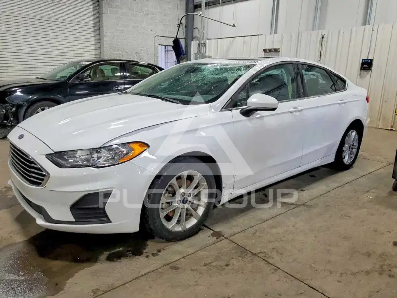 2020 Ford FUSION фото