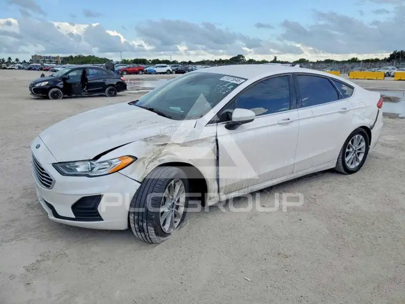2020 Ford FUSION фото