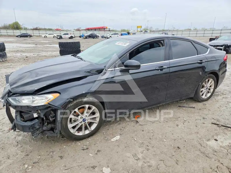2020 Ford FUSION фото
