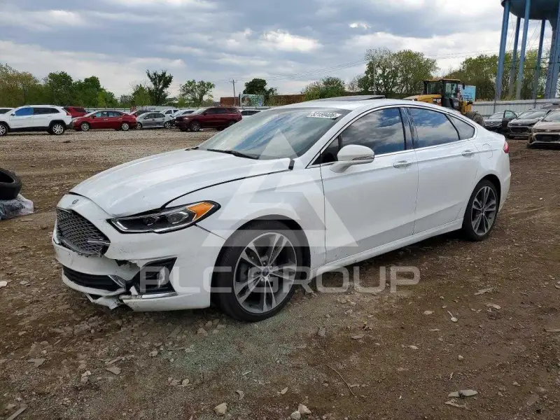 2020 Ford FUSION photo