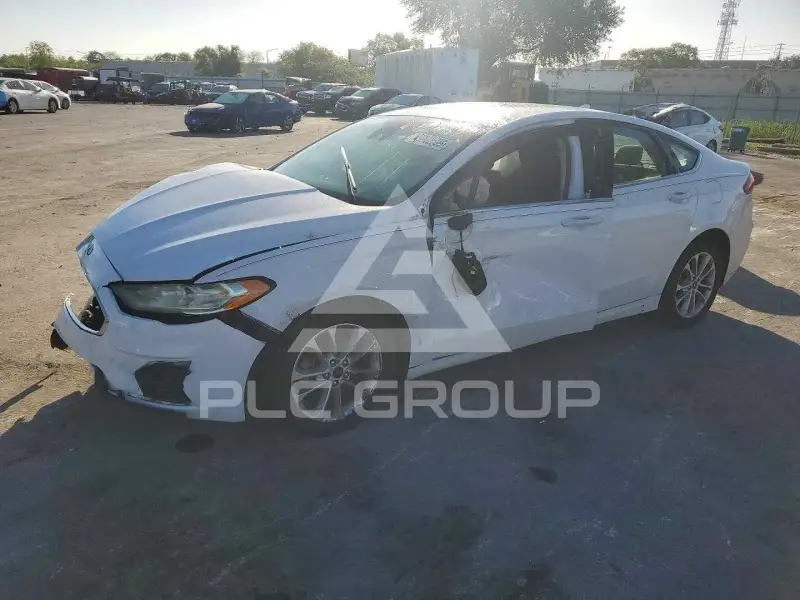 2020 Ford FUSION фото