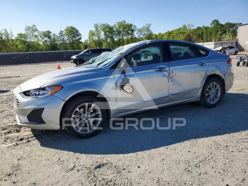 2020 Ford FUSION фото
