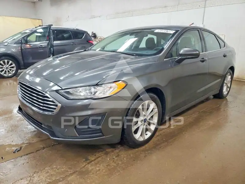 2020 Ford FUSION фото