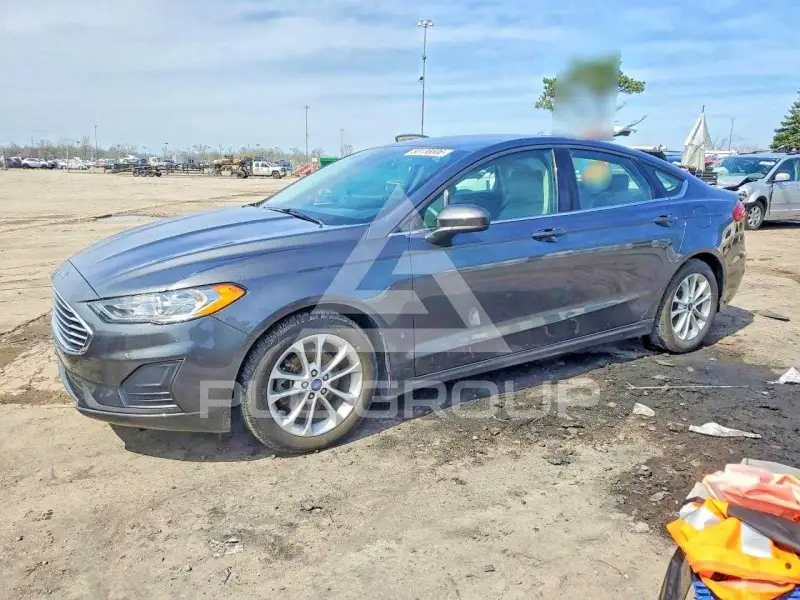 2020 Ford FUSION фото
