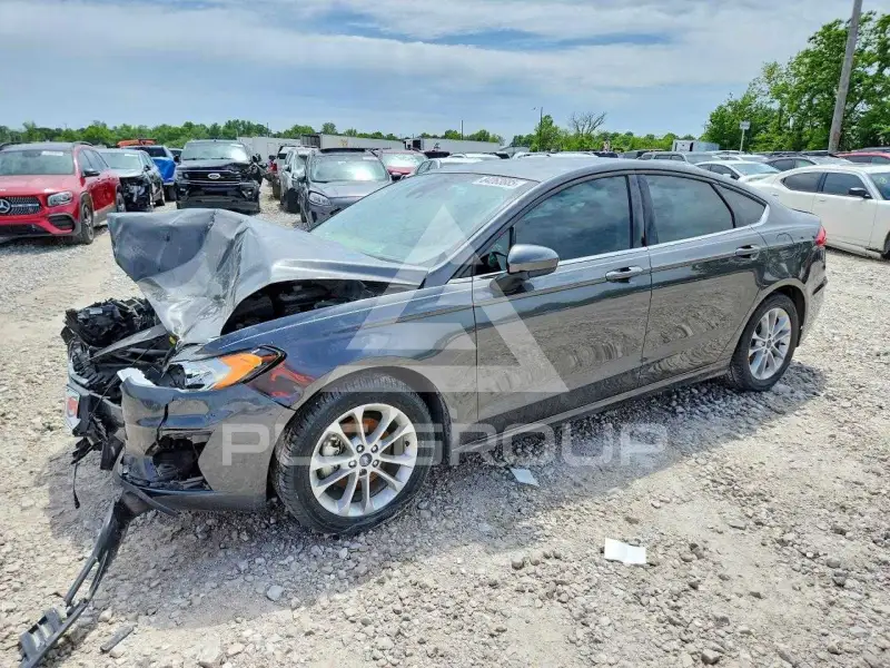 2020 Ford FUSION фото