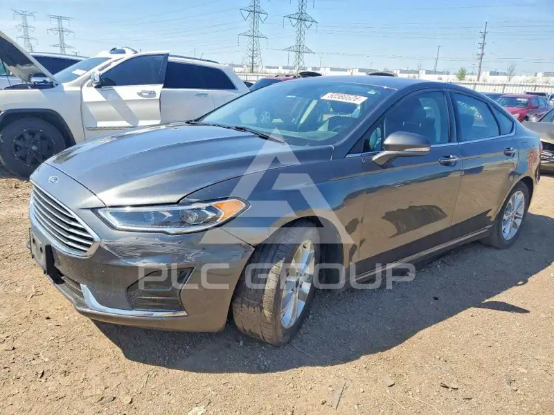 2020 Ford FUSION фото