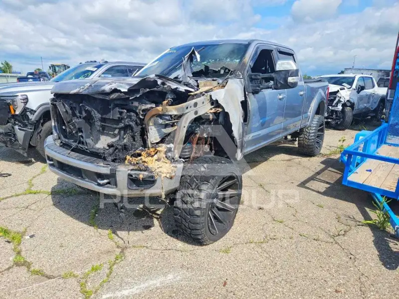 2020 Ford F-350 photo
