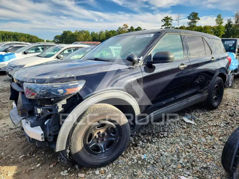 2020 Ford EXPLORER photo