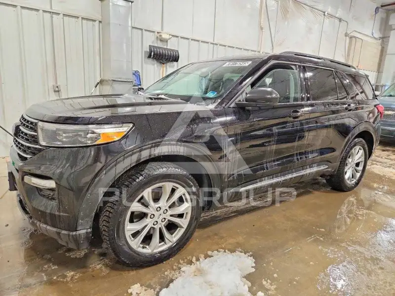 2020 Ford EXPLORER photo