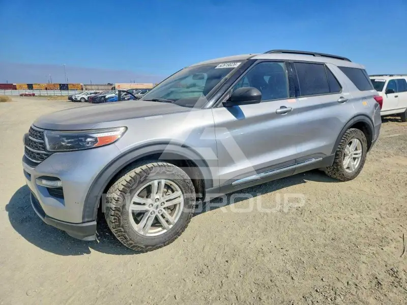 2020 Ford EXPLORER photo