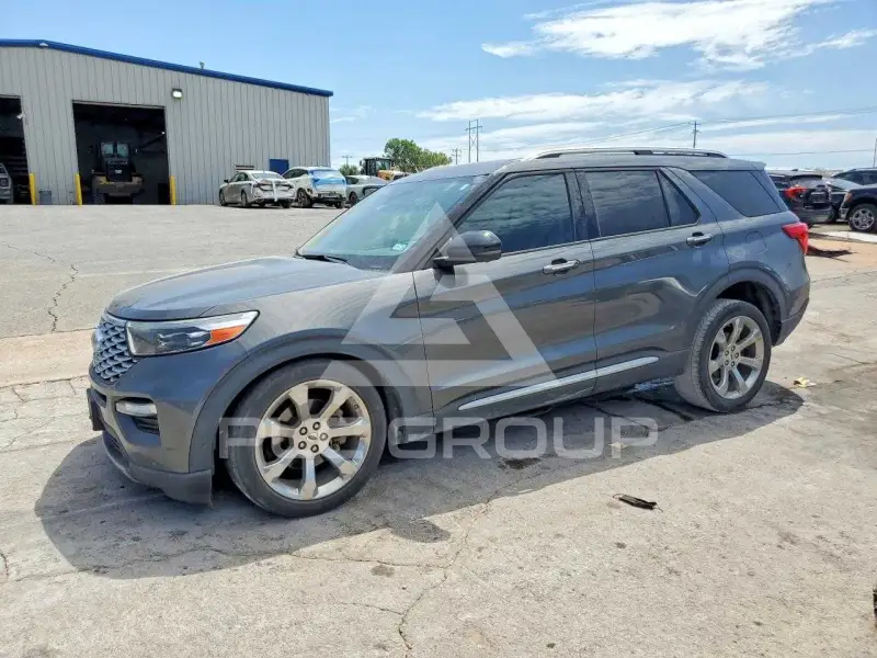 2020 Ford EXPLORER photo