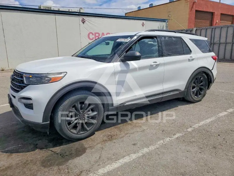 2020 Ford EXPLORER photo