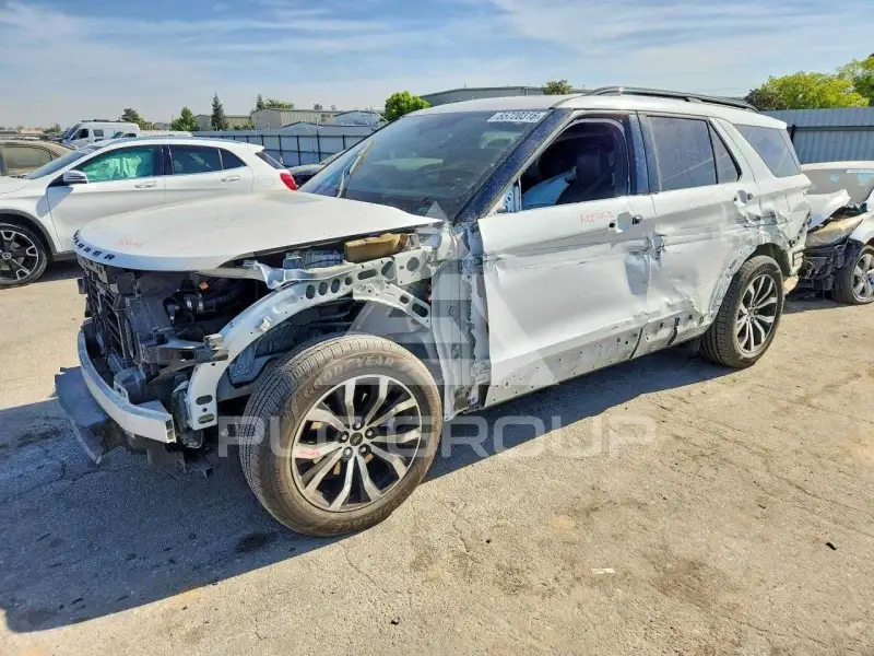 2020 Ford EXPLORER photo