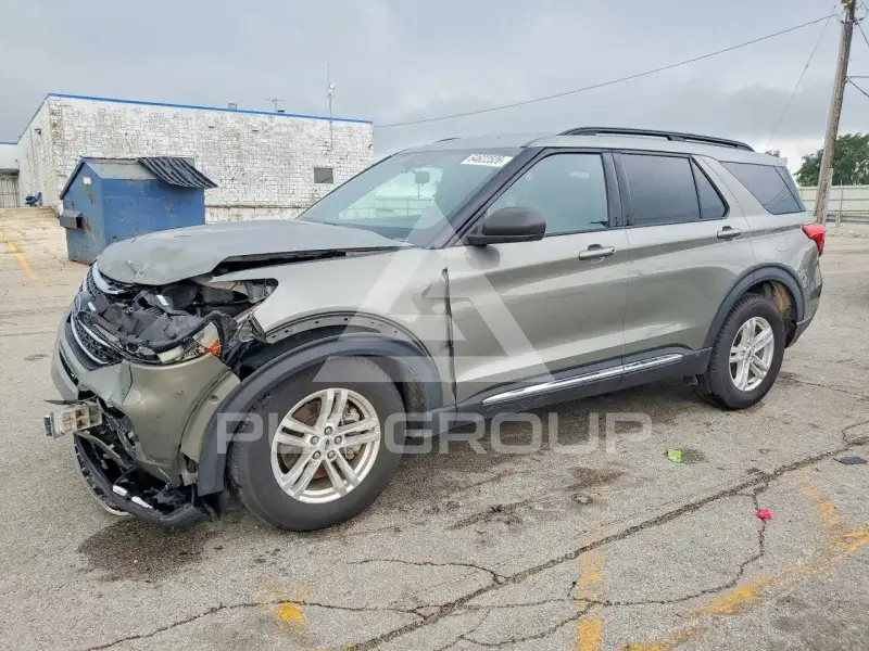 2020 Ford EXPLORER photo