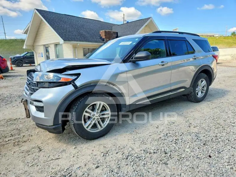 2020 Ford EXPLORER photo