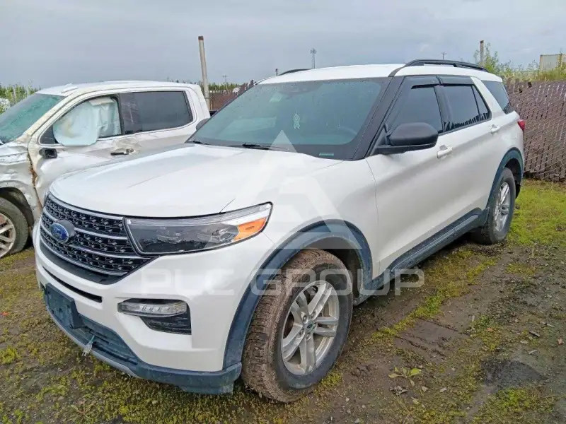 2020 Ford EXPLORER photo