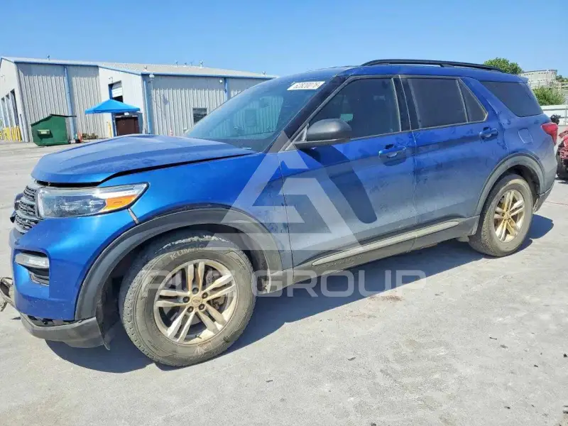 2020 Ford EXPLORER photo