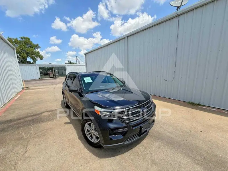 2020 Ford EXPLORER photo