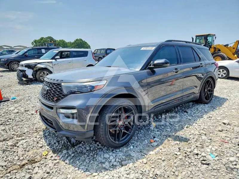 2020 Ford EXPLORER photo
