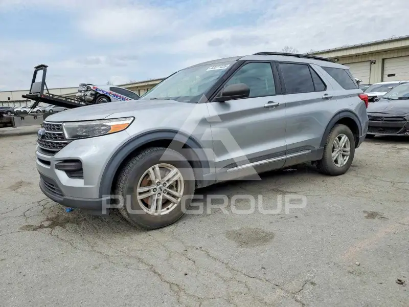 2020 Ford EXPLORER photo