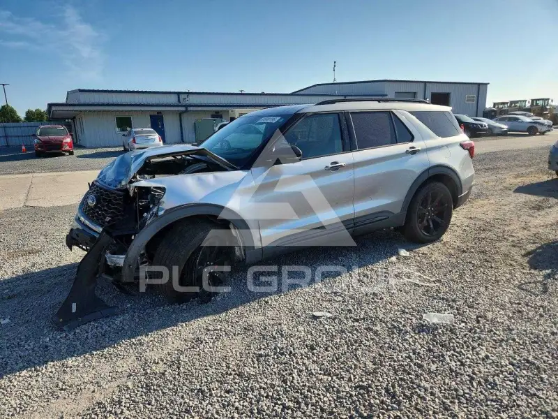 2020 Ford EXPLORER photo