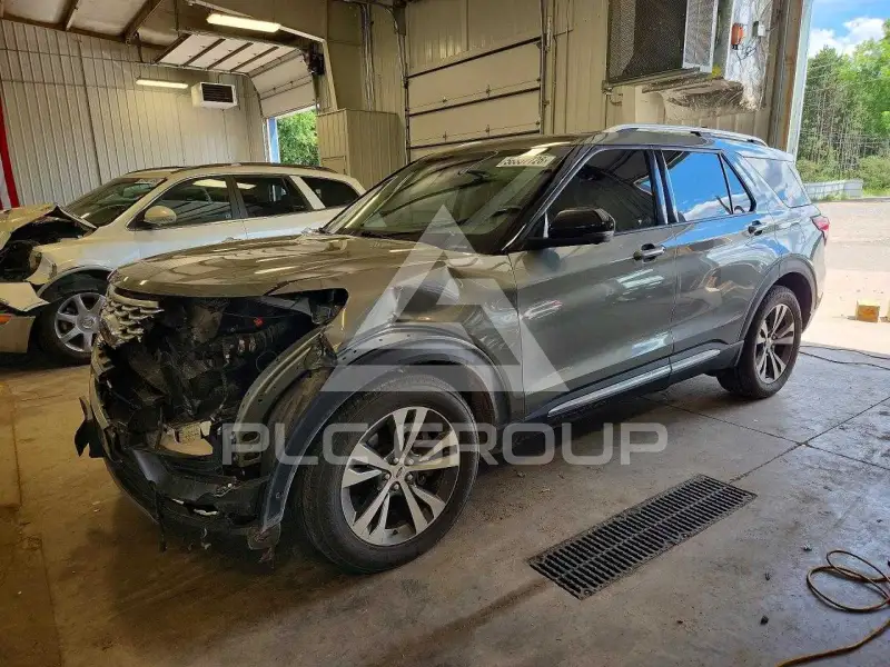 2020 Ford EXPLORER photo