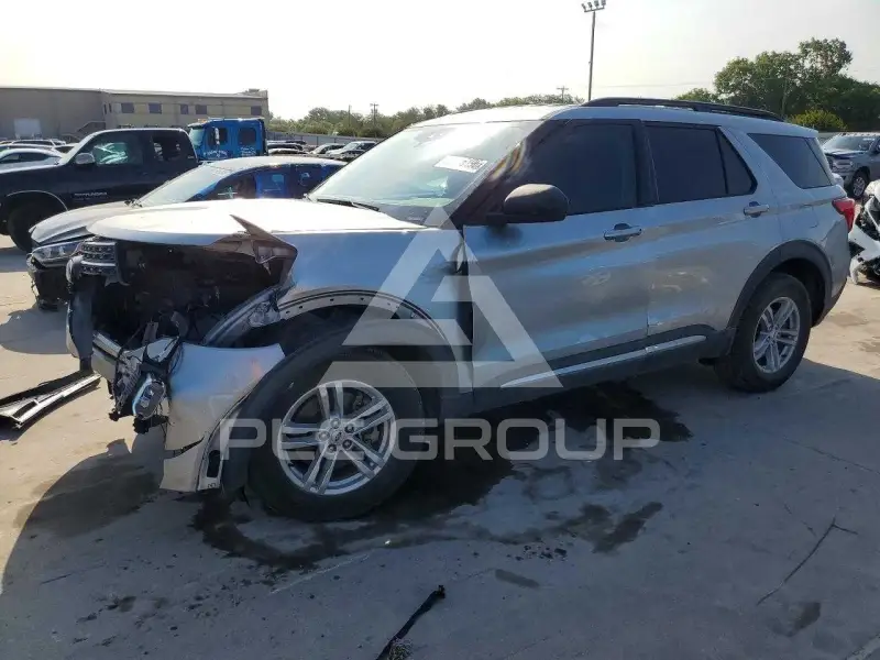 2020 Ford EXPLORER photo