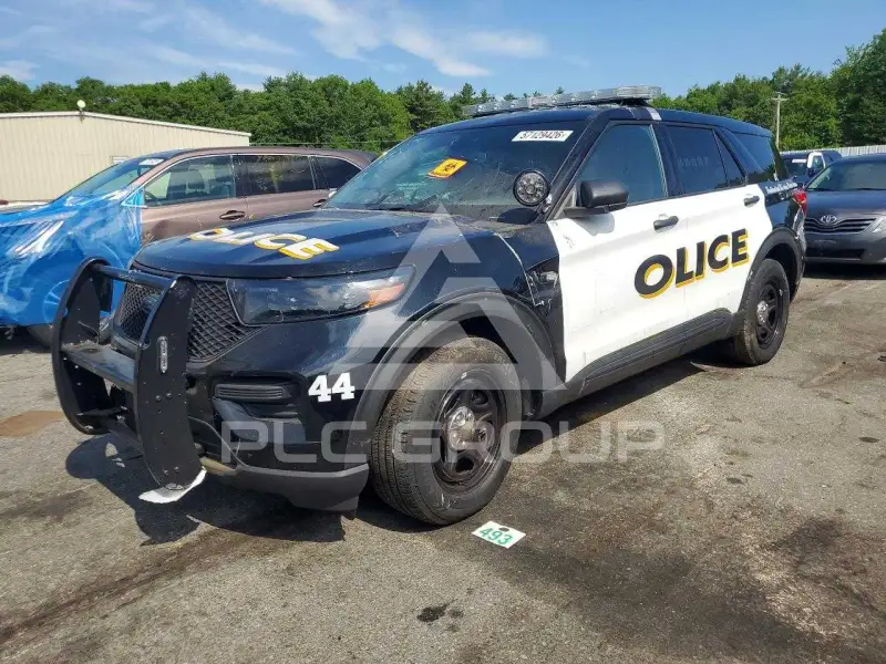 2020 Ford EXPLORER photo