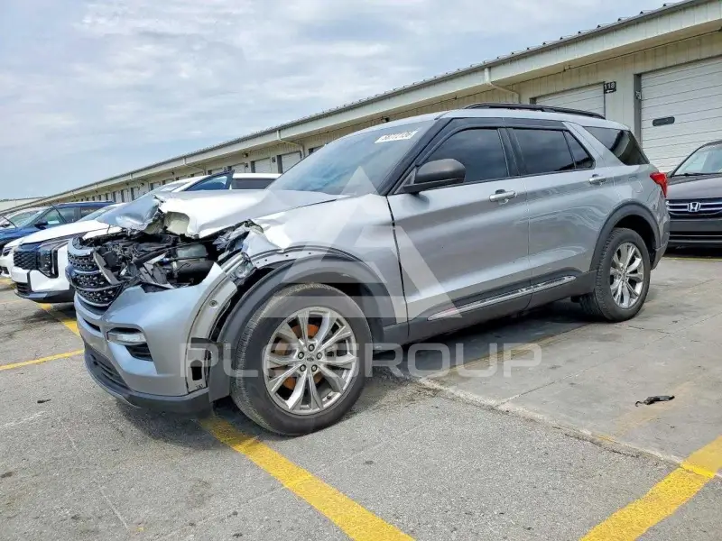 2020 Ford EXPLORER photo