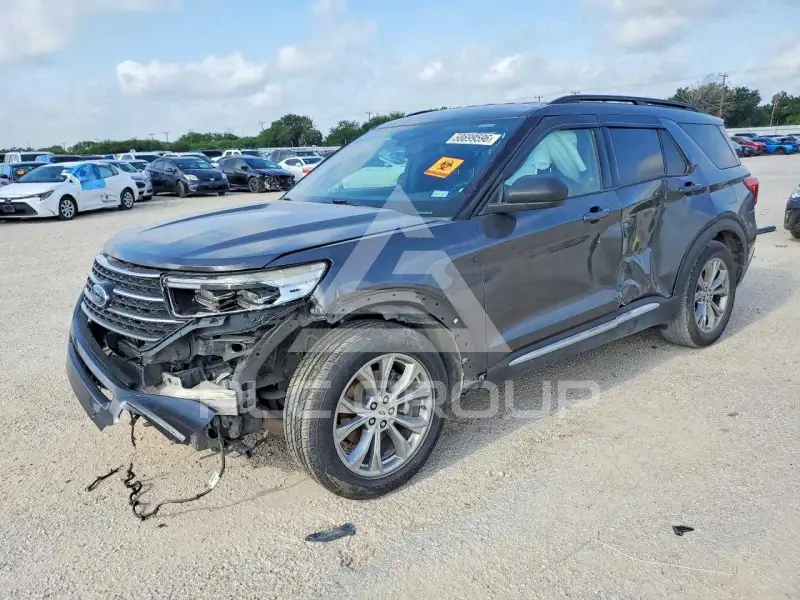 2020 Ford EXPLORER photo