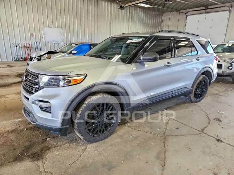 2020 Ford EXPLORER photo