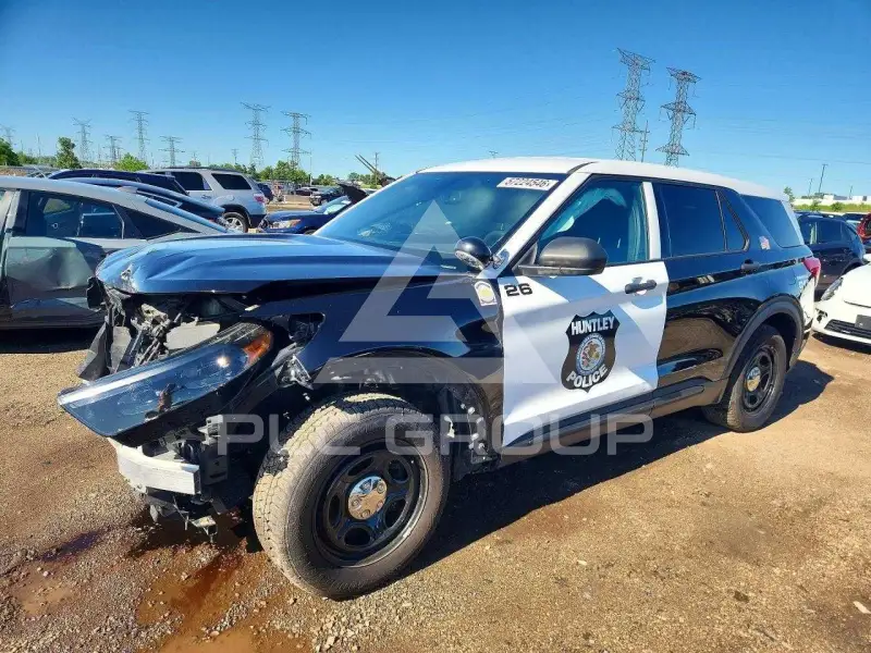 2020 Ford EXPLORER photo