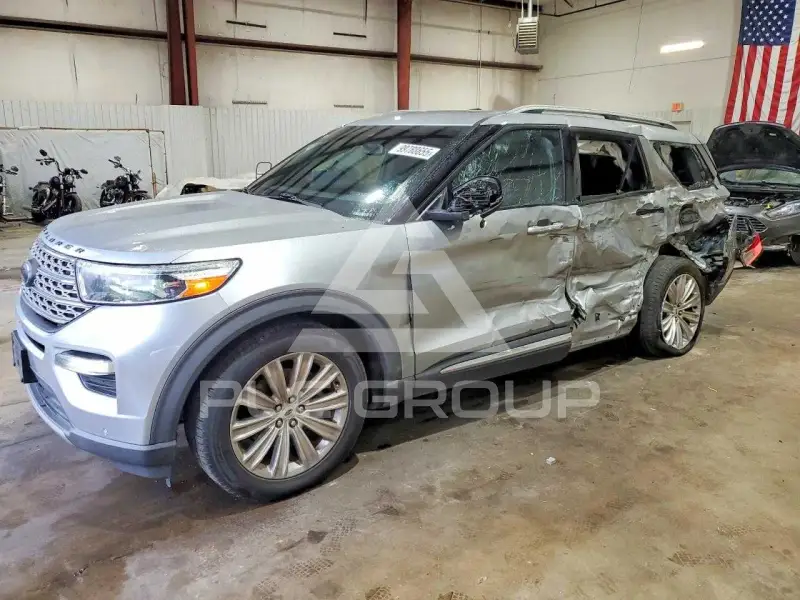 2020 Ford EXPLORER photo