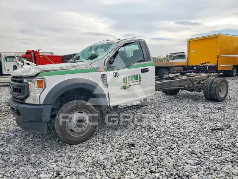 2020 Ford F-550 фото