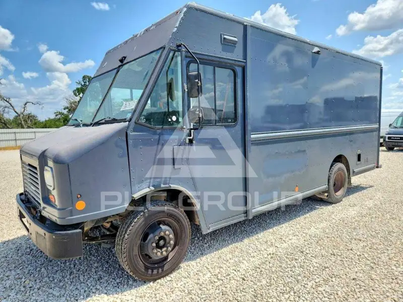 2020 Ford F photo
