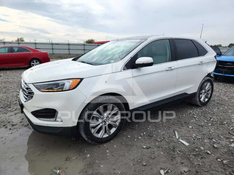 2020 Ford EDGE photo