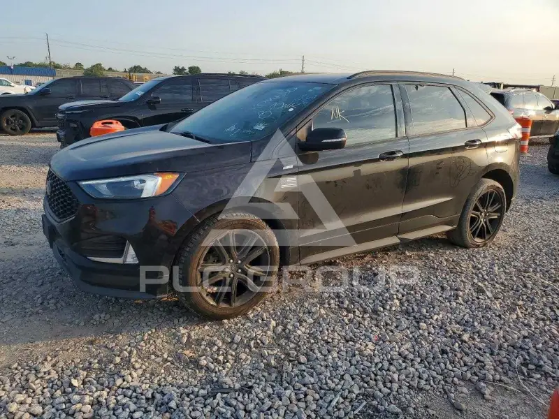 2020 Ford EDGE photo