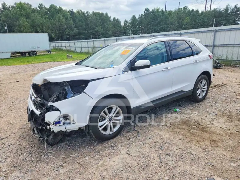 2020 Ford EDGE photo