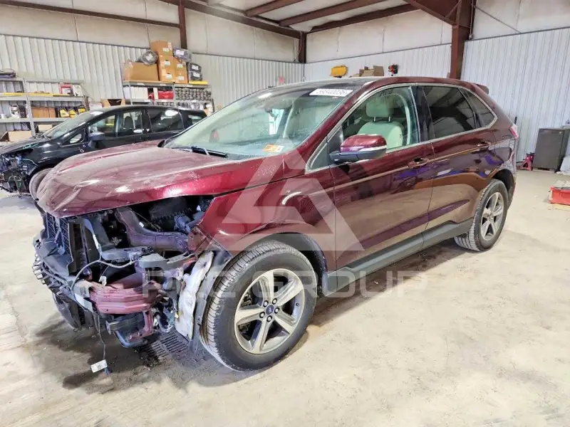 2020 Ford EDGE photo