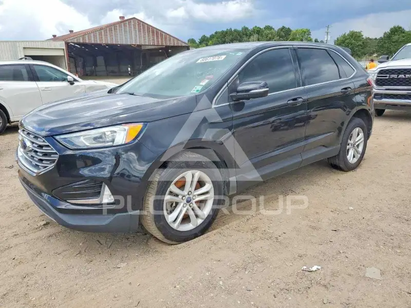 2020 Ford EDGE photo