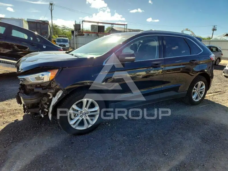 2020 Ford EDGE photo