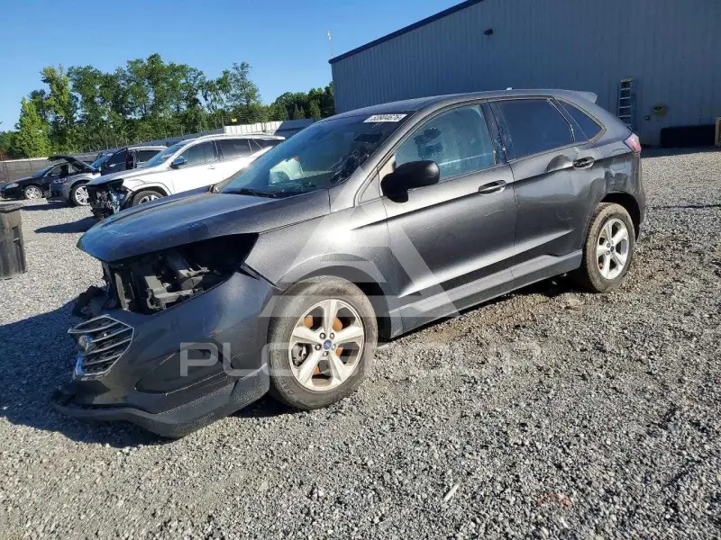 2020 Ford EDGE photo
