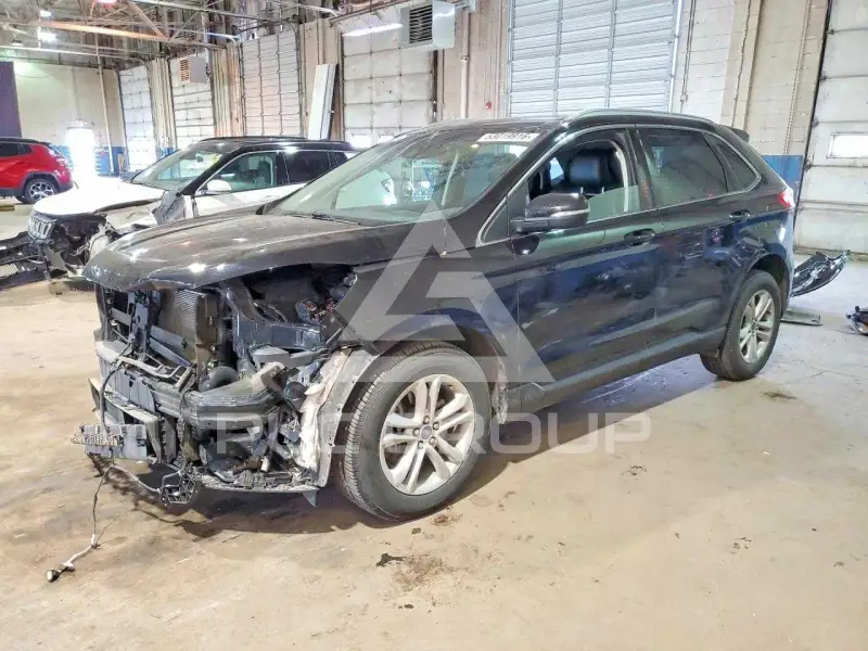 2020 Ford EDGE photo
