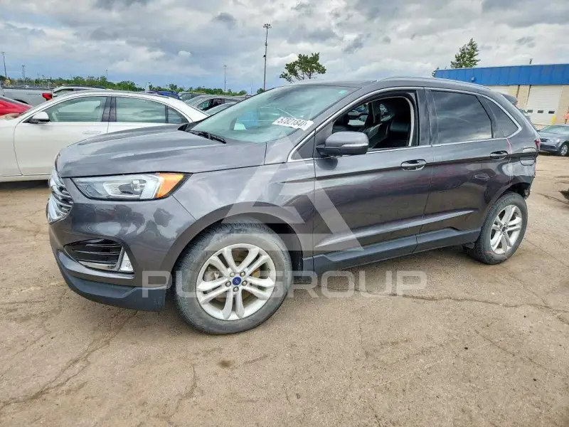 2020 Ford EDGE photo