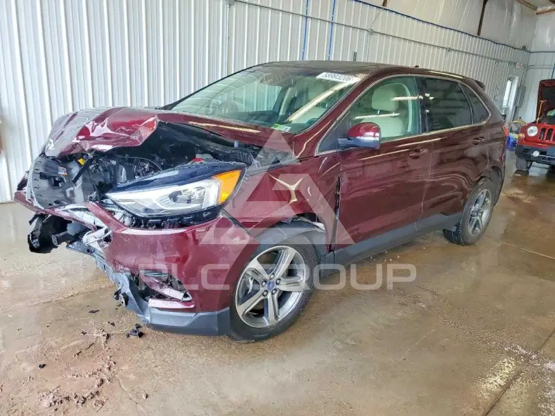 2020 Ford EDGE photo