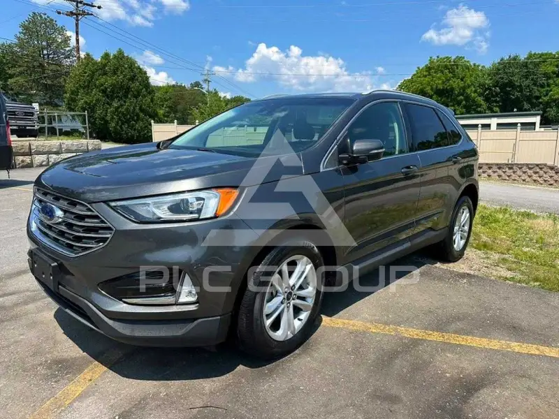 2020 Ford EDGE photo