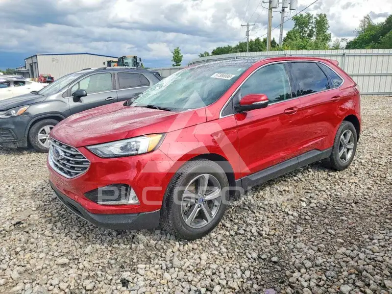 2020 Ford EDGE photo