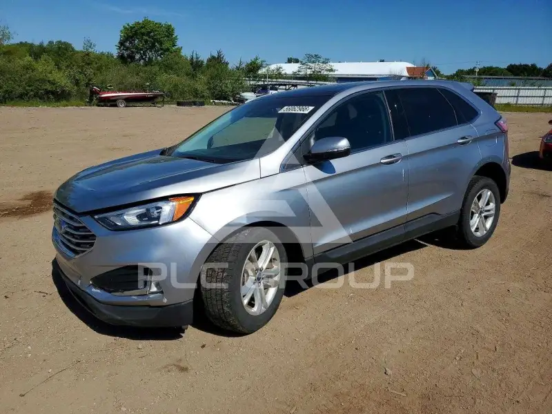 2020 Ford EDGE photo