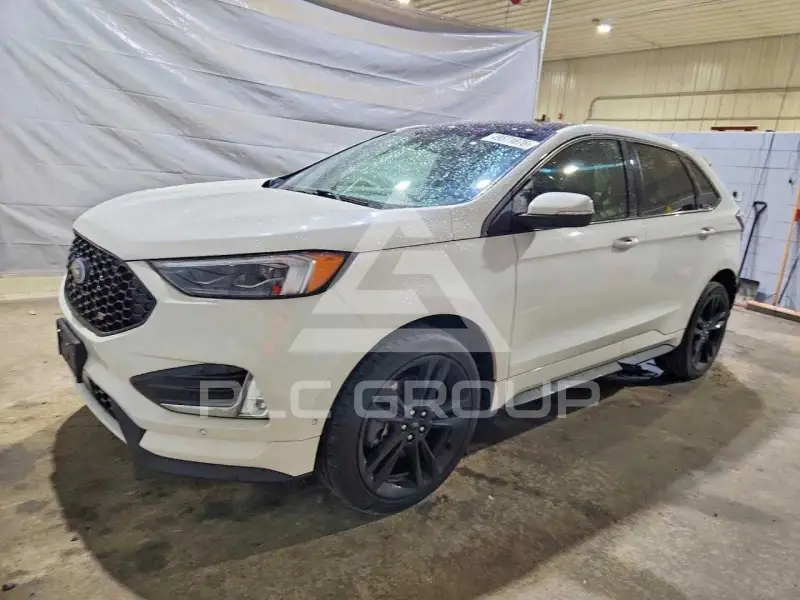 2020 Ford EDGE photo