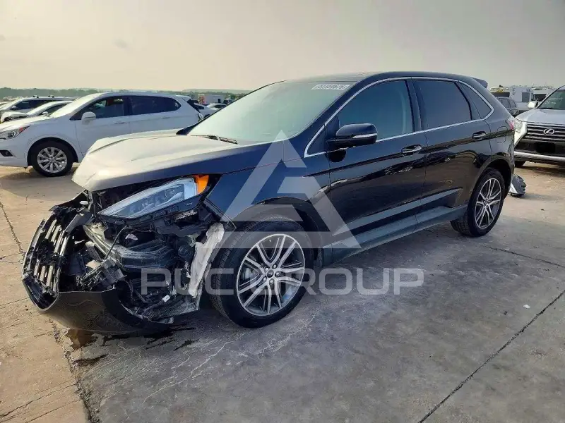 2020 Ford EDGE photo